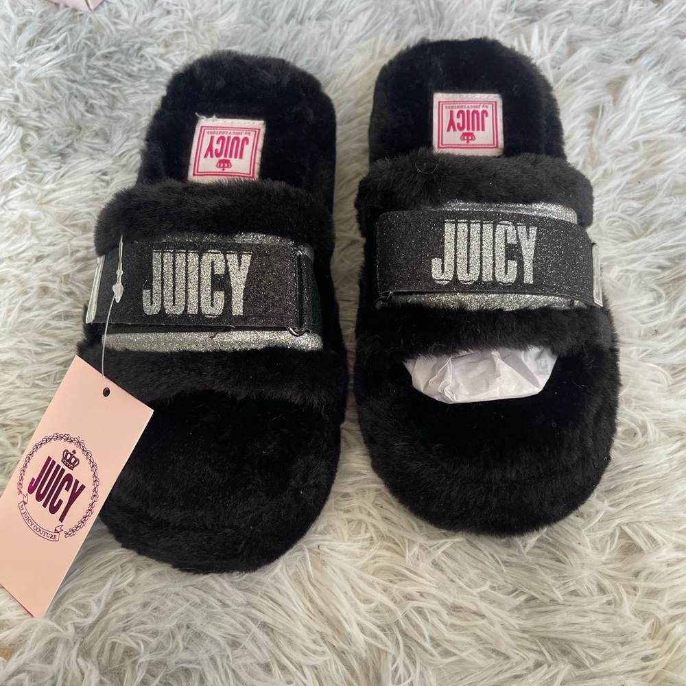 Juicy couture slides